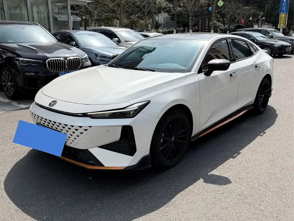 Changan UNI-V 2025 из CN, фото 1