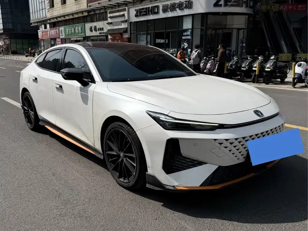Changan UNI-V 2025 из CN, фото 5