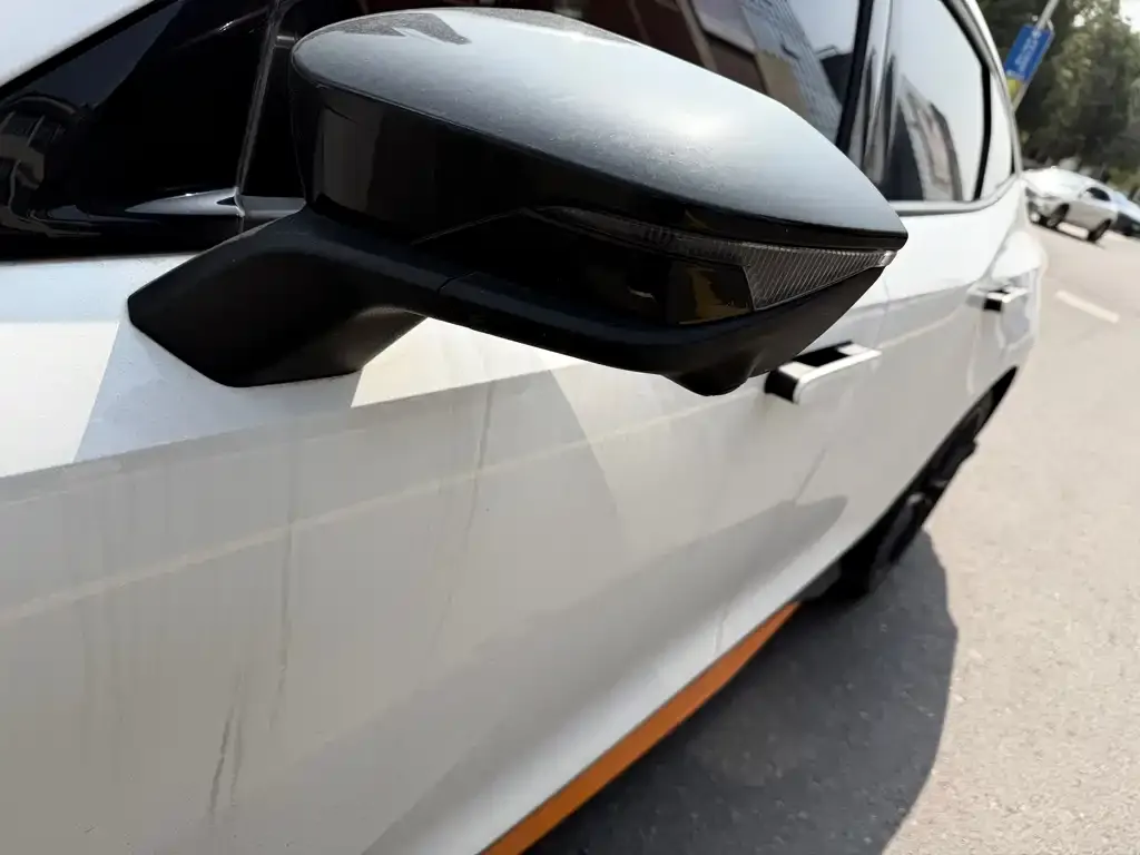Changan UNI-V 2025 из CN, фото 3