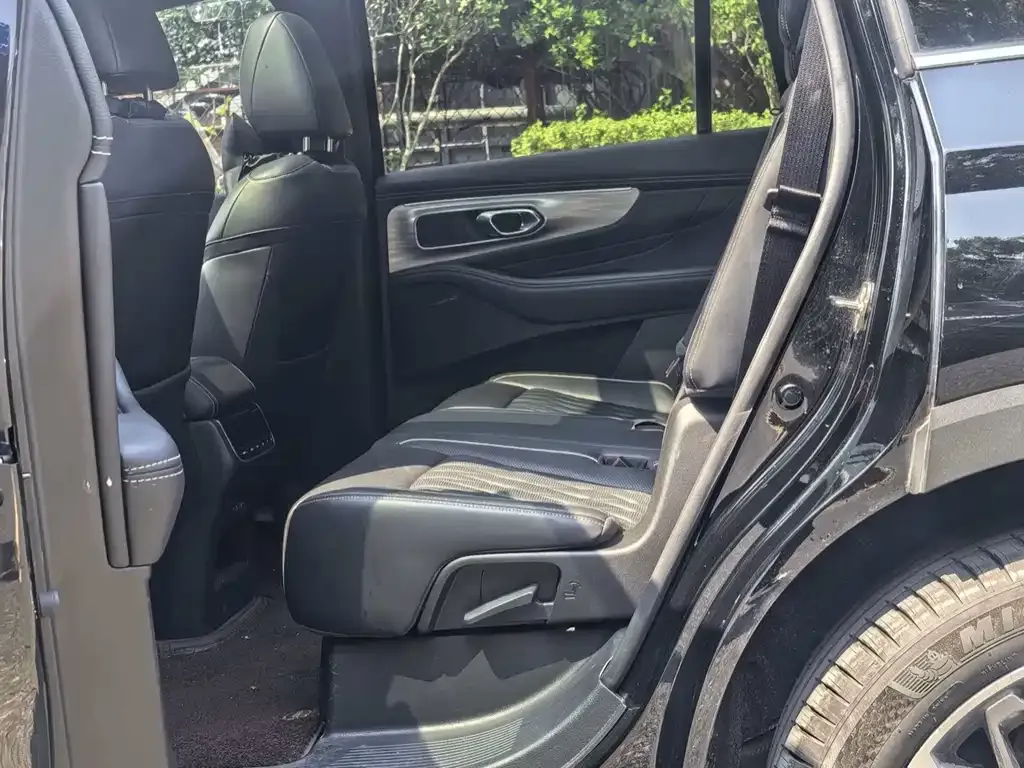 GAC Motor Trumpchi GS8 2024 из CN, фото 2