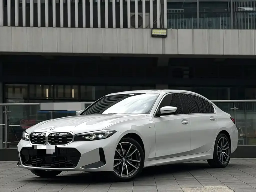 BMW 3 Series — фото 1
