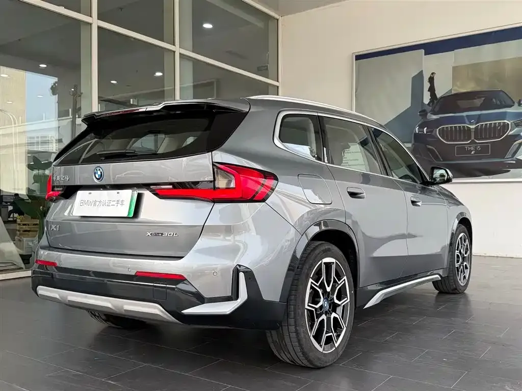 BMW iX1 2023 из CN, фото 3