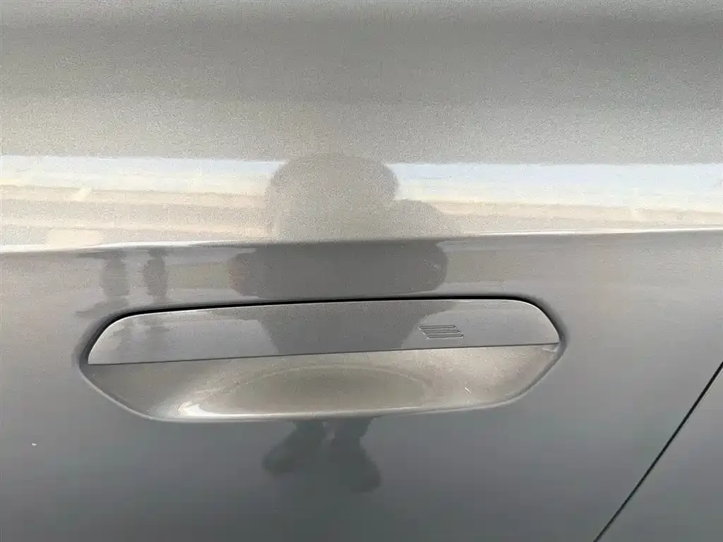 BMW iX1 2023 из CN, фото 2