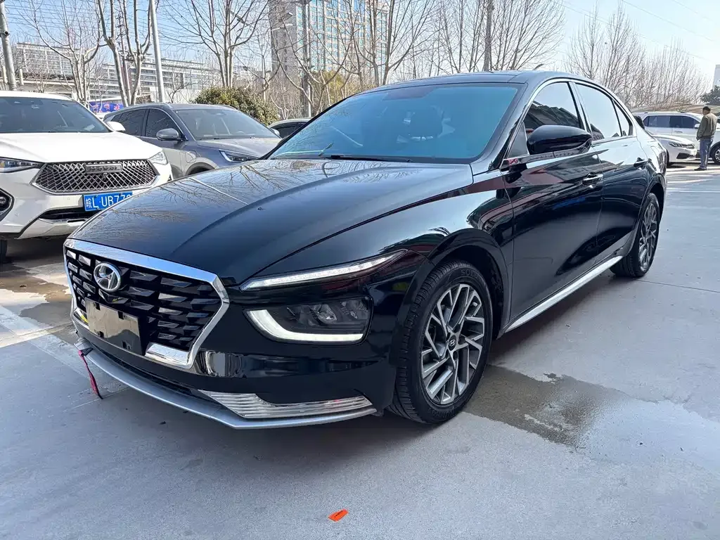 Hyundai Mistra