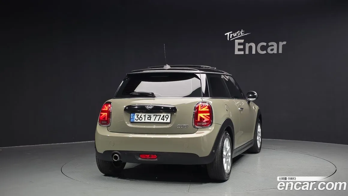 Mini Cooper 2021 из KR, фото 4