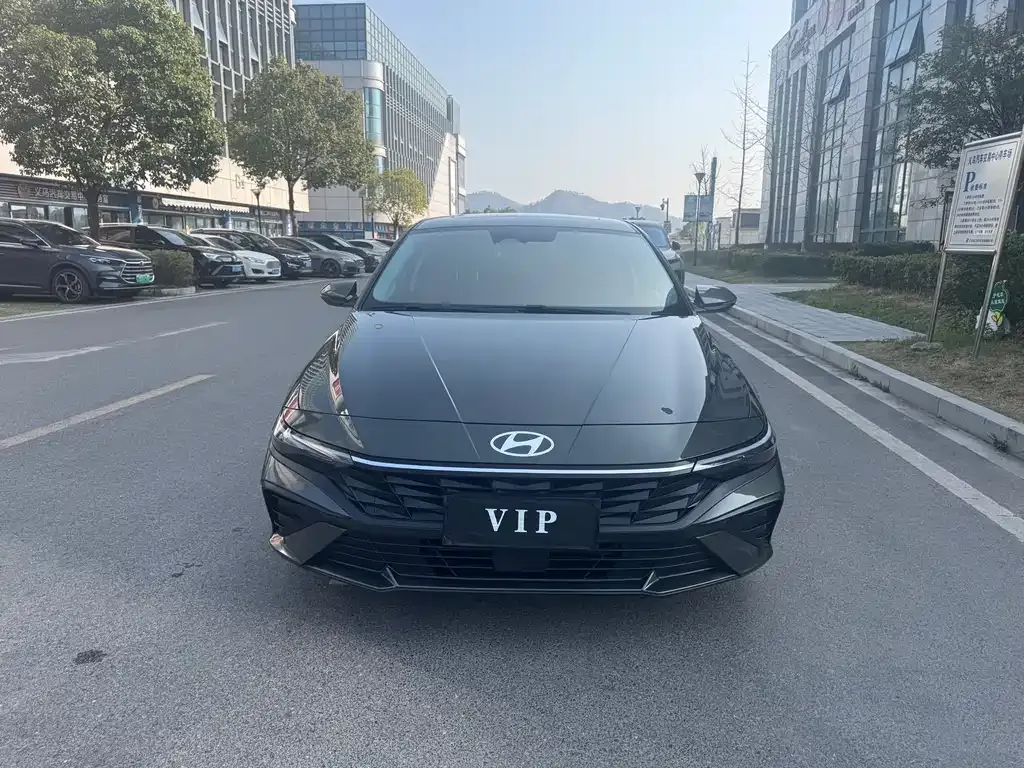 Hyundai Elantra 2024 из CN, фото 10