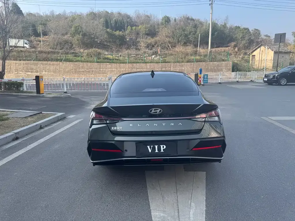Hyundai Elantra 2024 из CN, фото 8