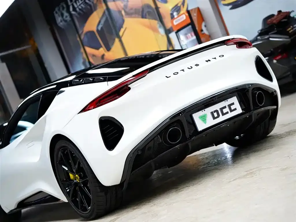 Lotus Emira 2024 из CN, фото 8