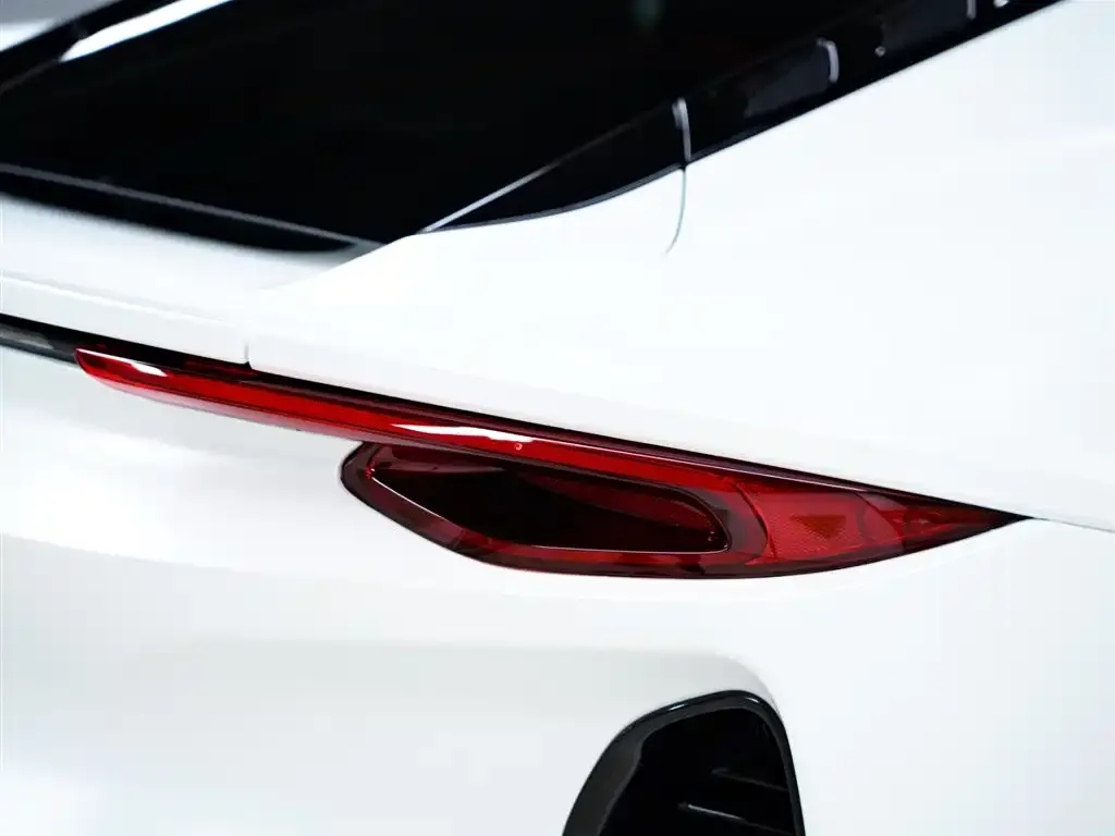 Lotus Emira 2024 из CN, фото 2