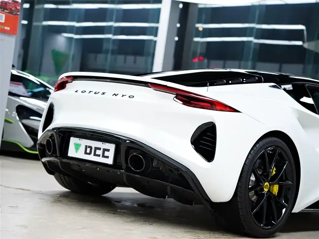 Lotus Emira 2024 из CN, фото 10