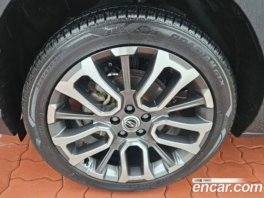 KG Mobility (Ssangyong) Torres — фото 4