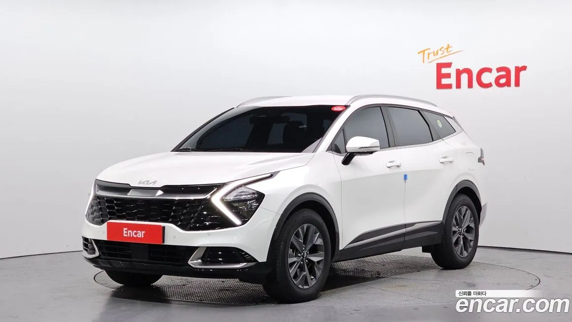 Kia Sportage — фото 1