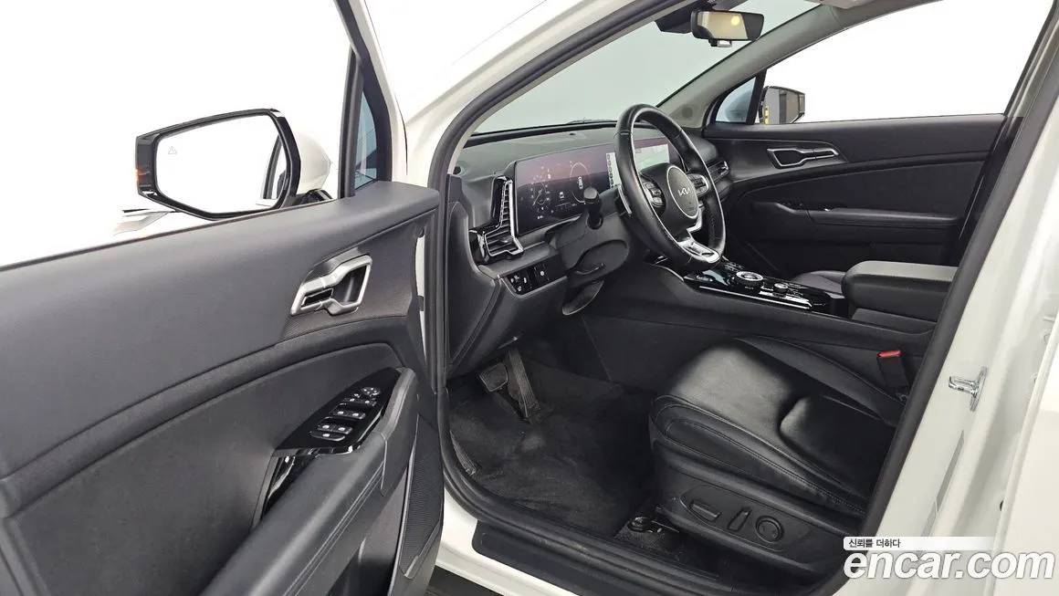 Kia Sportage — фото 8