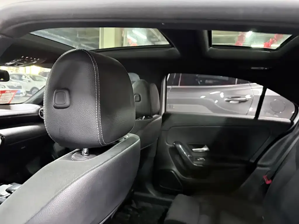 Mercedes-Benz A-Class 2022 из CN, фото 3