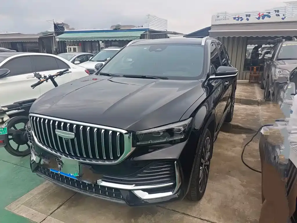 Geely Xingyue L — фото 1