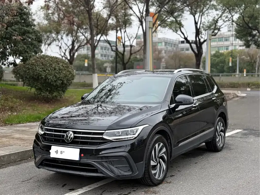 Volkswagen Tiguan L 2025 из CN, фото 1