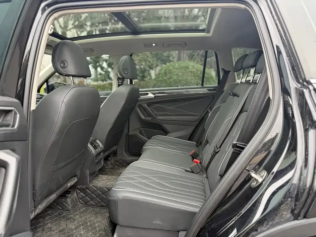 Volkswagen Tiguan L 2025 из CN, фото 6