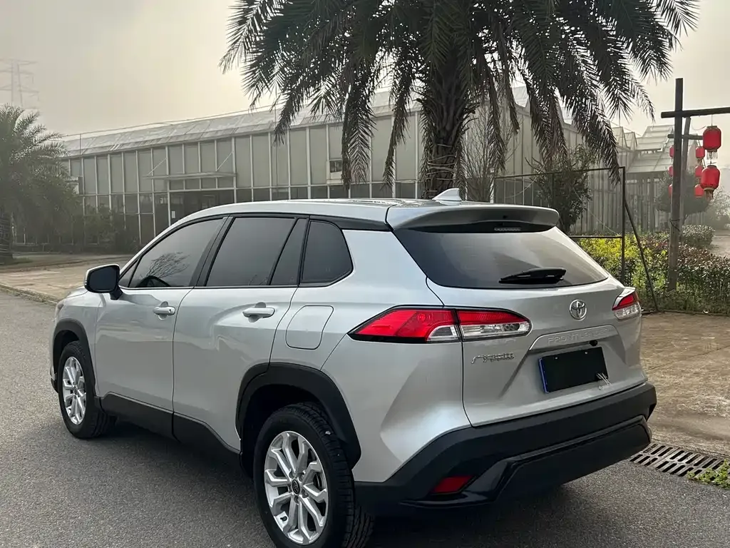 Toyota Frontlander 2024 из CN, фото 4