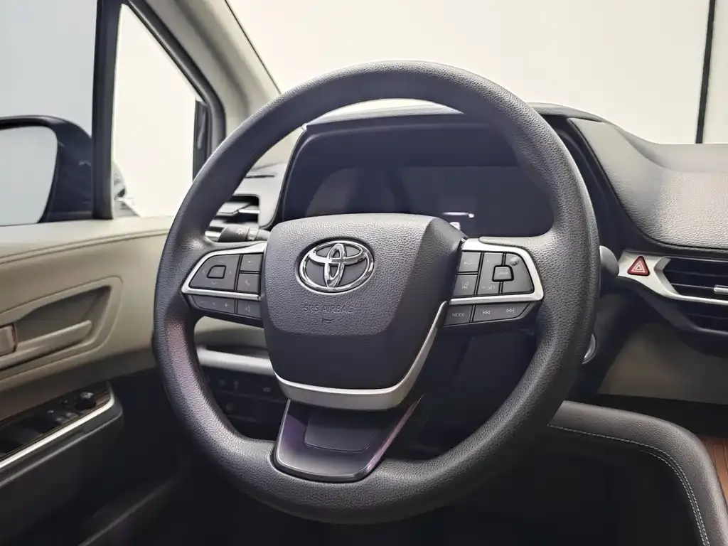 Toyota Vellfire 2022 из CN, фото 9