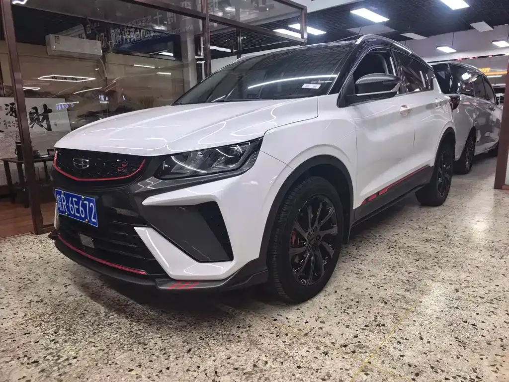 Geely Binyue 2023 из CN, фото 1