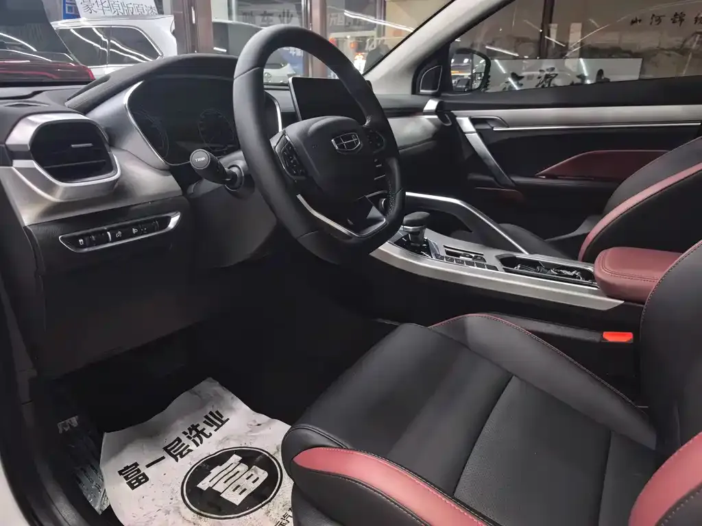 Geely Binyue 2023 из CN, фото 9