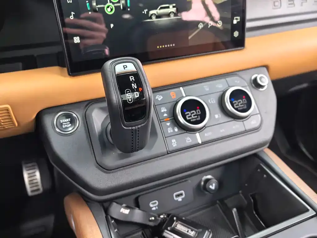 Land Rover Defender 2022 из CN, фото 3