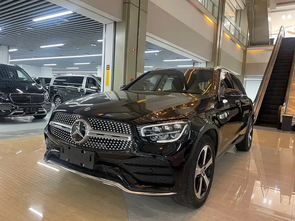 Mercedes-Benz GLC — фото 1