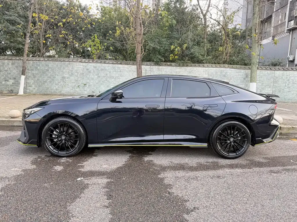 Changan UNI-V 2023 из CN, фото 9