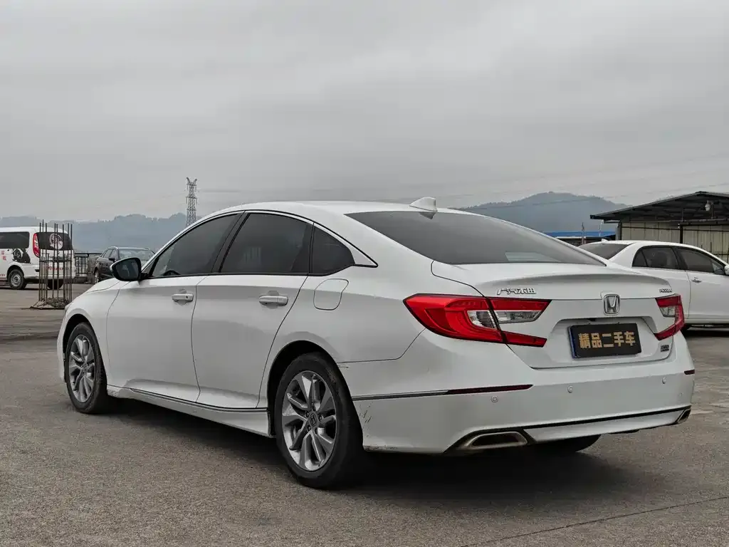 Honda Accord 2021 из CN, фото 10