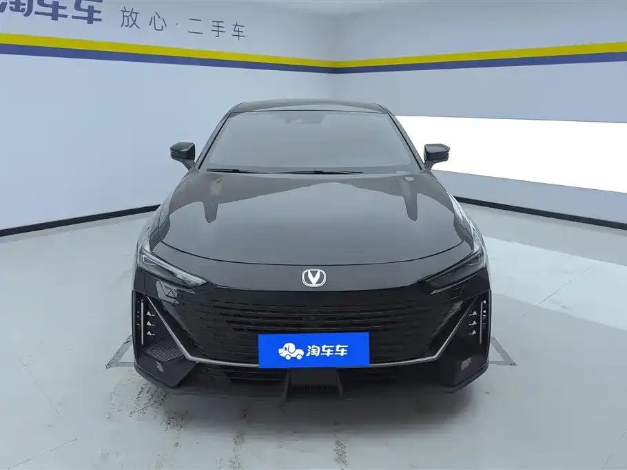 Changan UNI-V 2023 из CN, фото 2