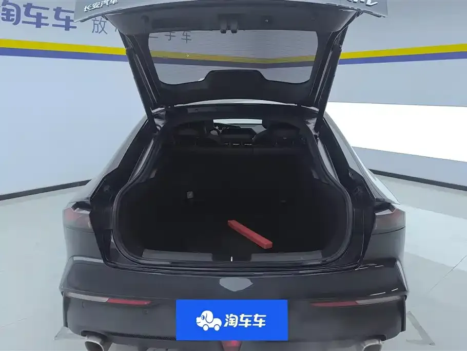Changan UNI-V 2023 из CN, фото 5