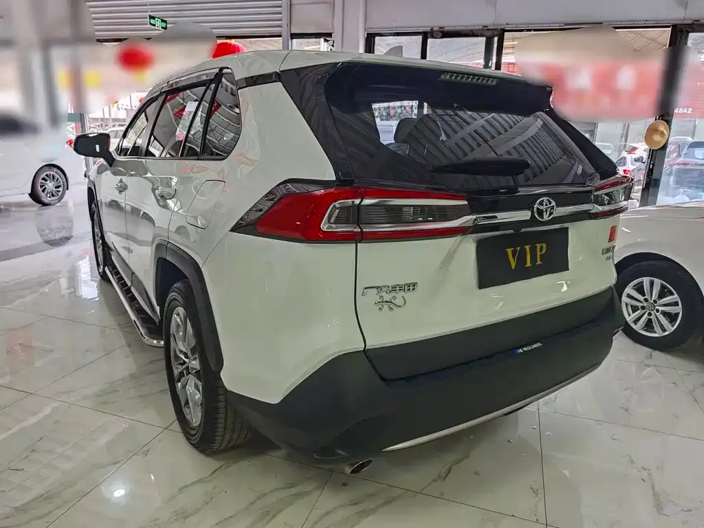 Toyota Wildlander 2022 из CN, фото 10