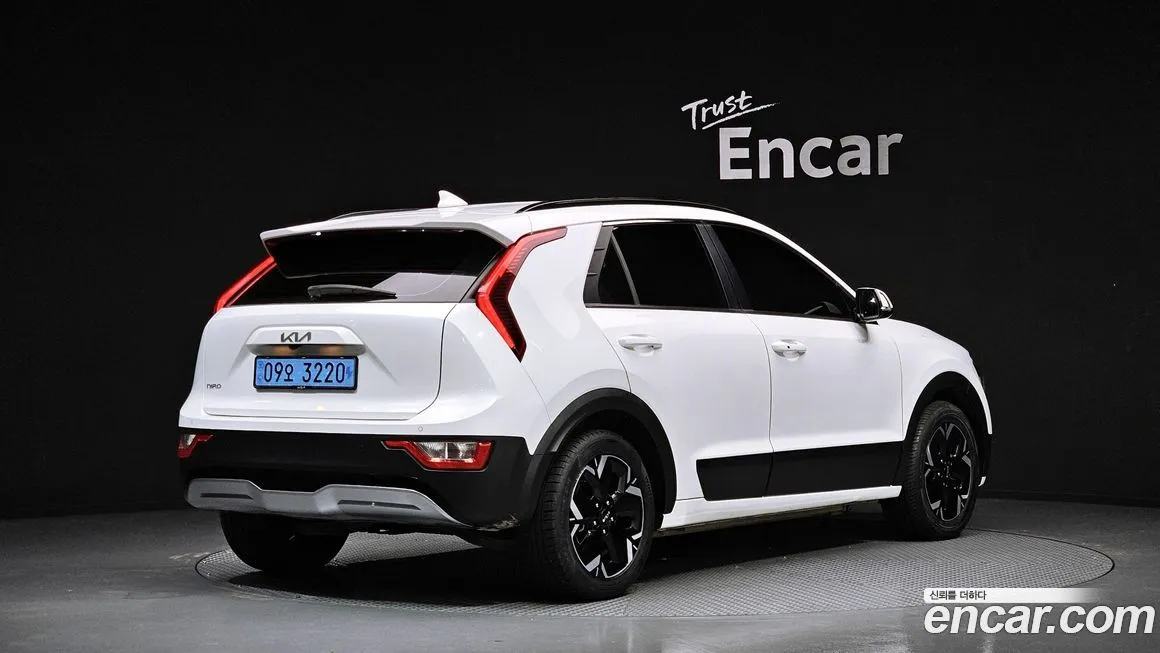 Kia Niro 2023 из KR, фото 4