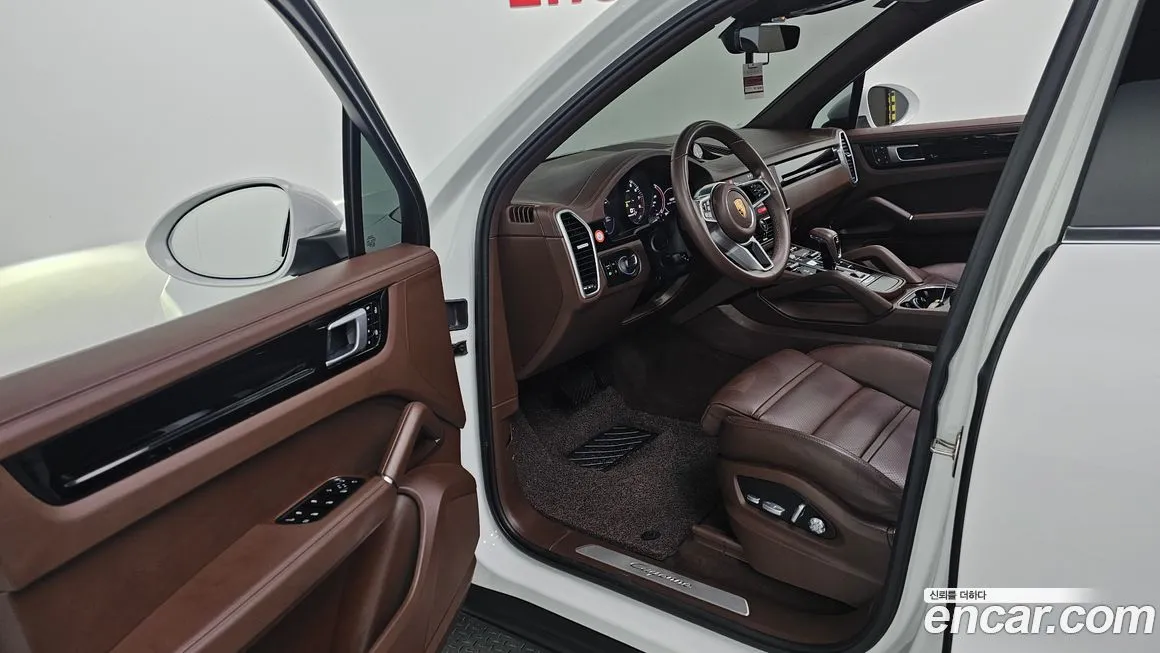 Porsche Cayenne 2021 из KR, фото 10