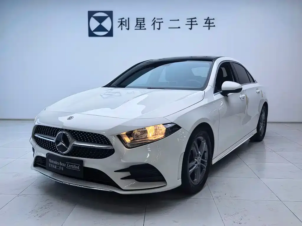 Mercedes-Benz A-Class — фото 1