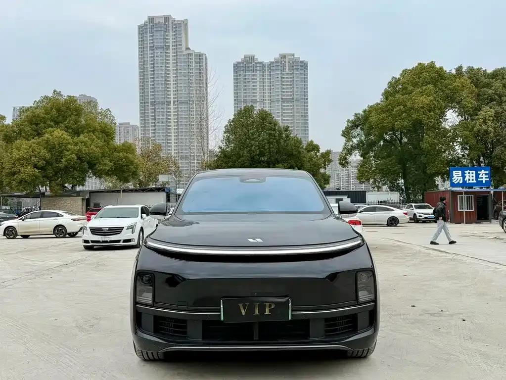 Li Auto L8 2024 из CN, фото 2