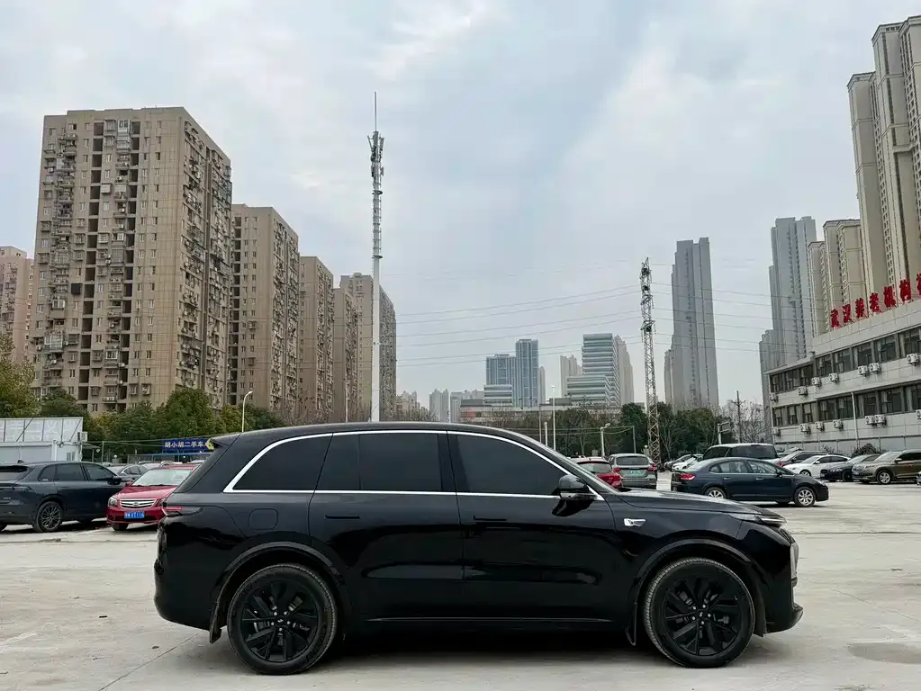 Li Auto L8 2024 из CN, фото 3