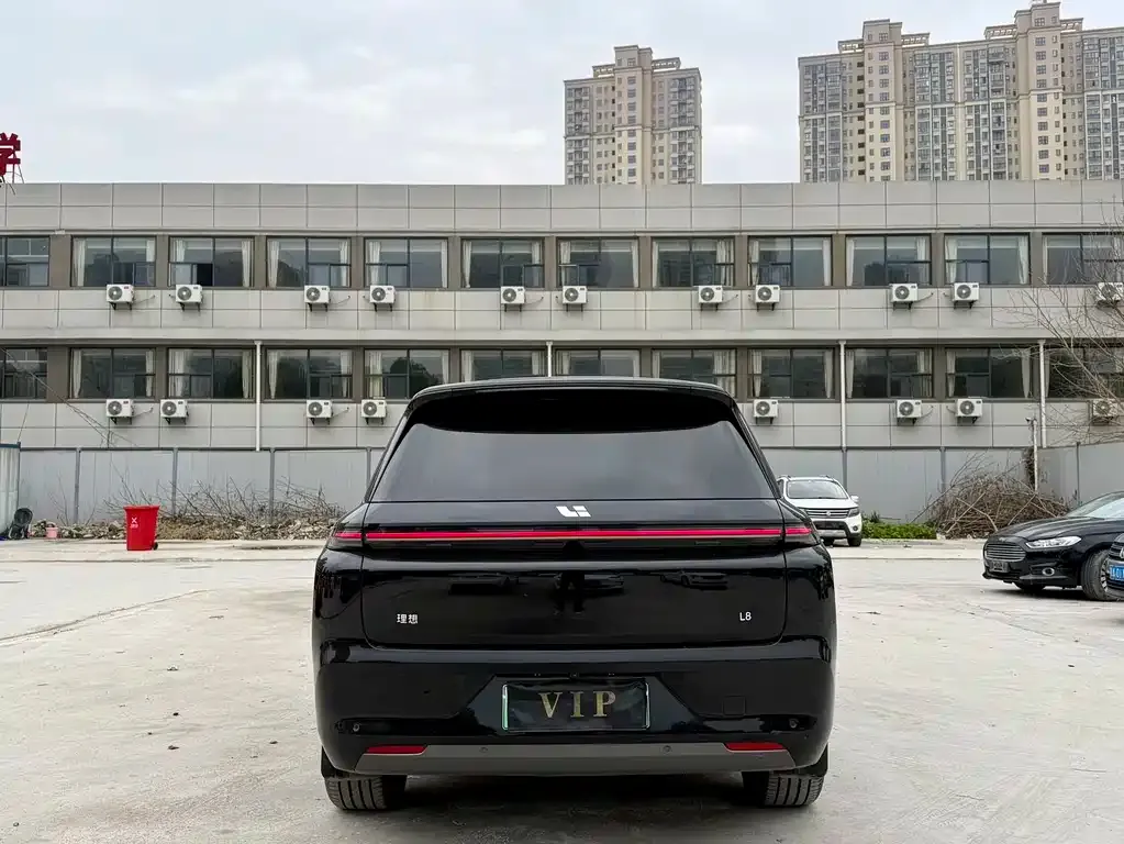 Li Auto L8 2024 из CN, фото 7