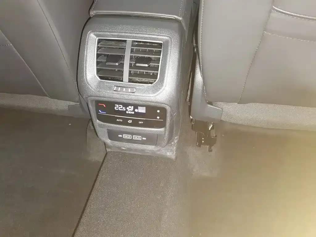 Volkswagen Tayron 2023 из CN, фото 7