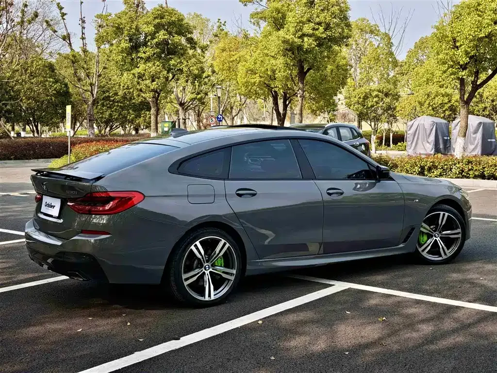 BMW 6 Series GT — фото 10