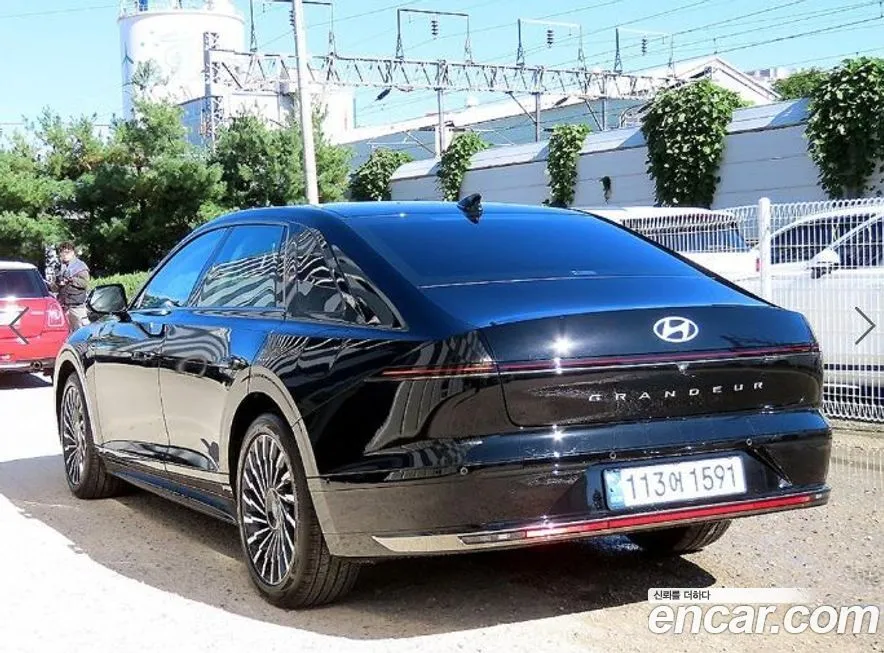 Hyundai Grandeur — фото 10