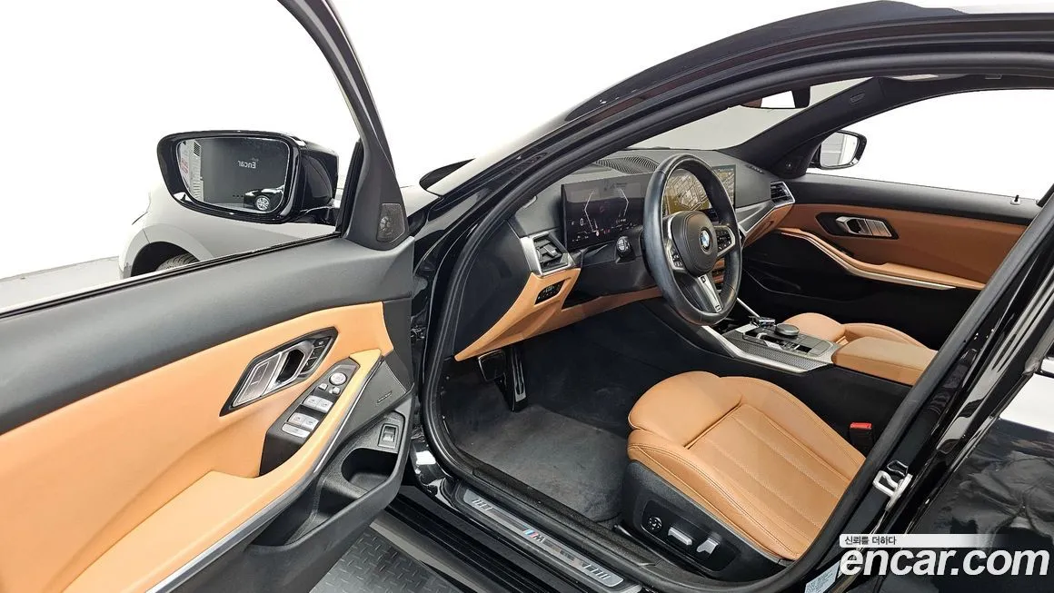 BMW 3-Series 2023 из KR, фото 9