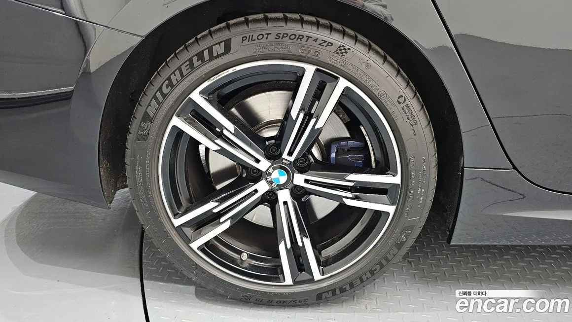 BMW 3-Series 2023 из KR, фото 7