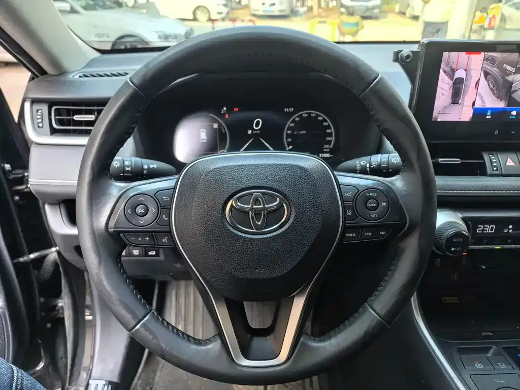 Toyota RAV4 2024 из CN, фото 3