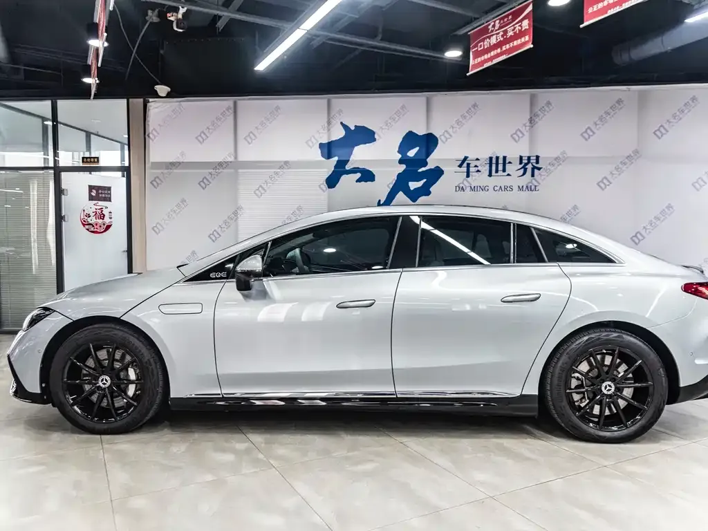 Mercedes-Benz EQE 2025 из CN, фото 8