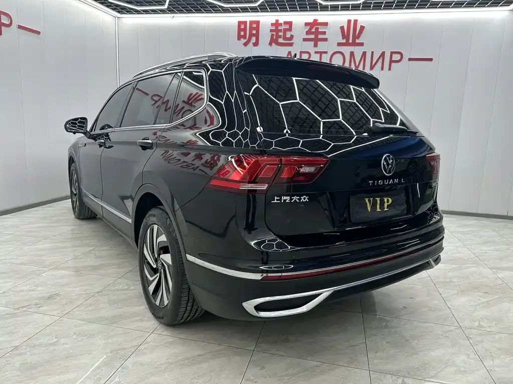 Volkswagen Tiguan L 2022 из CN, фото 2