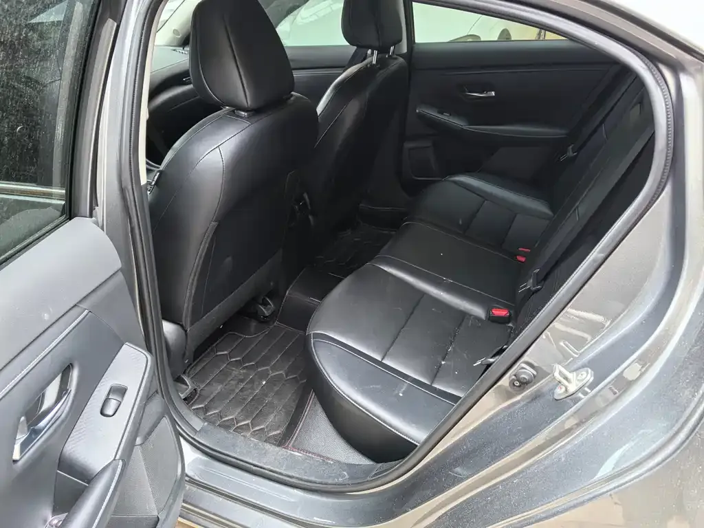 Nissan Sylphy 2022 из CN, фото 4