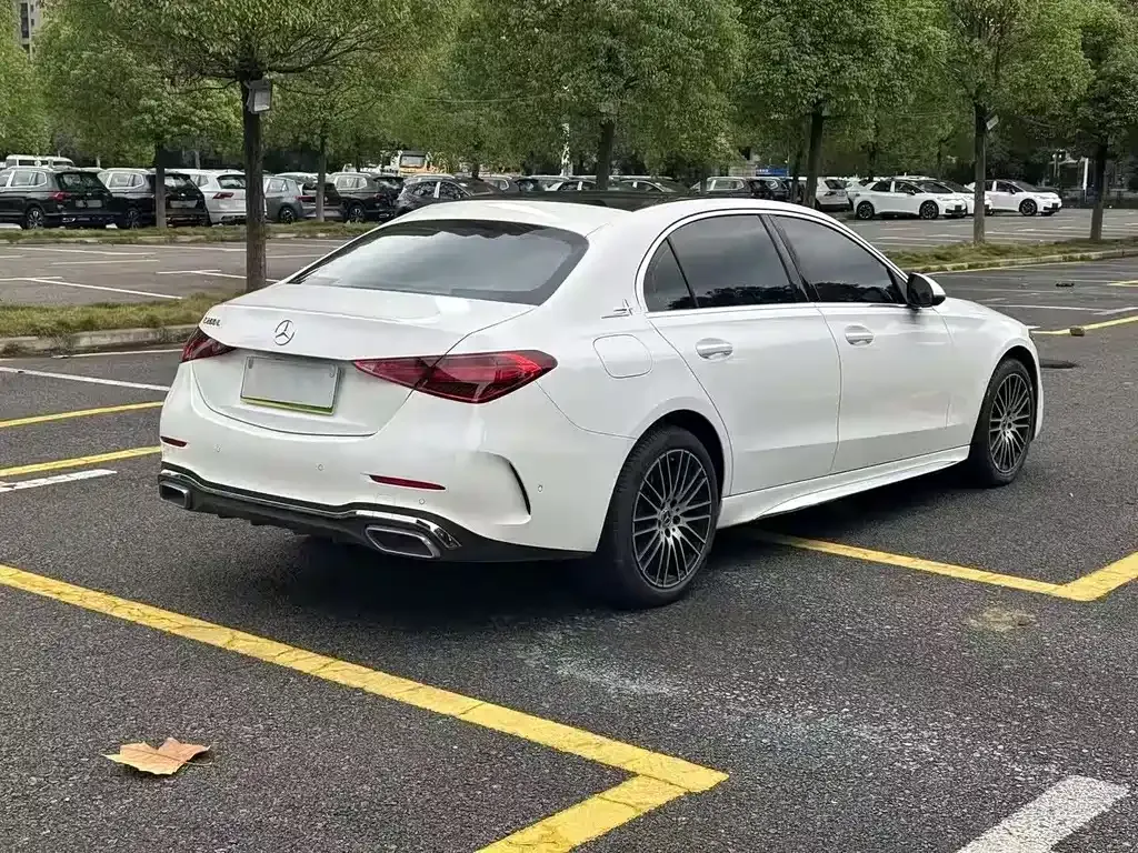Mercedes-Benz C-Class 2024 из CN, фото 8