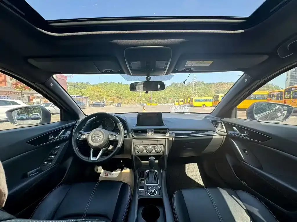 Mazda CX-4 2021 из CN, фото 5