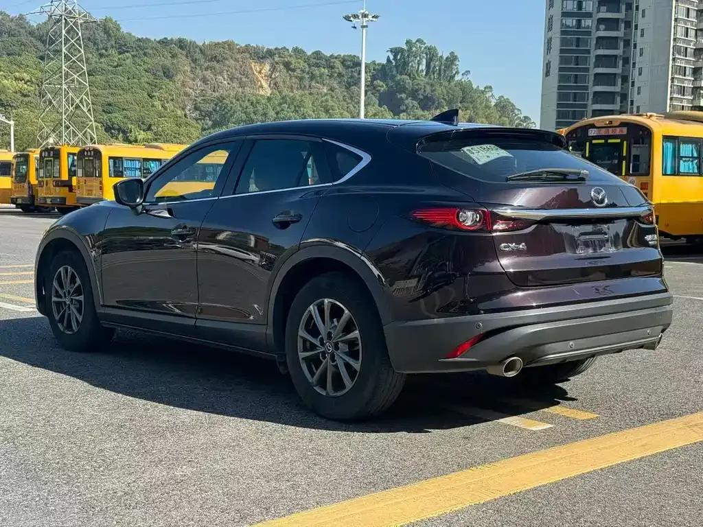 Mazda CX-4 2021 из CN, фото 7
